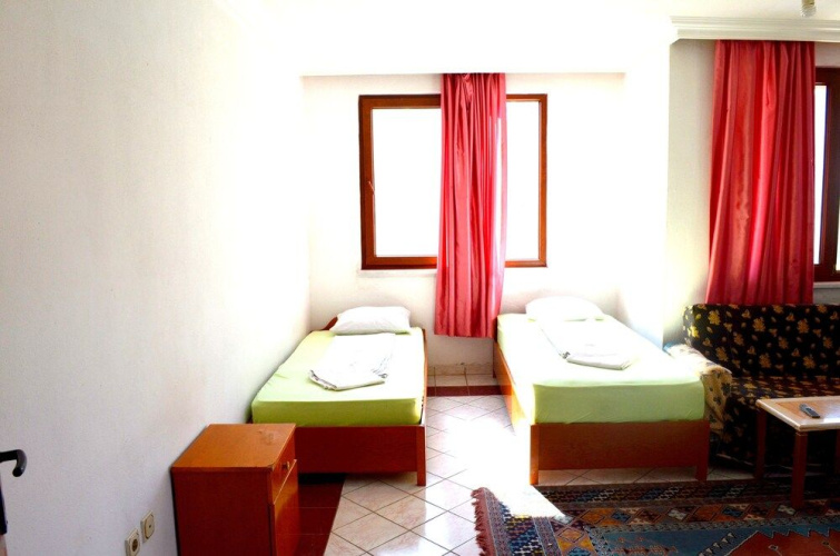 Varol Apart Otel