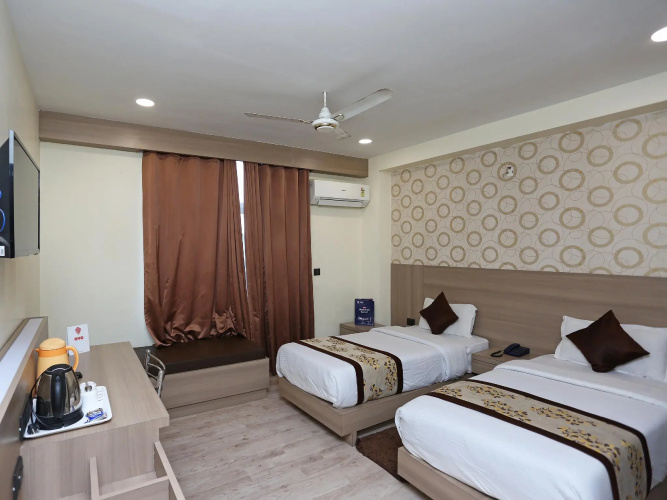 OYO 5663 GS Inn