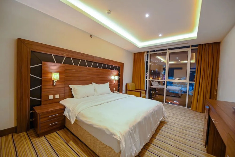 Dormira Hotel