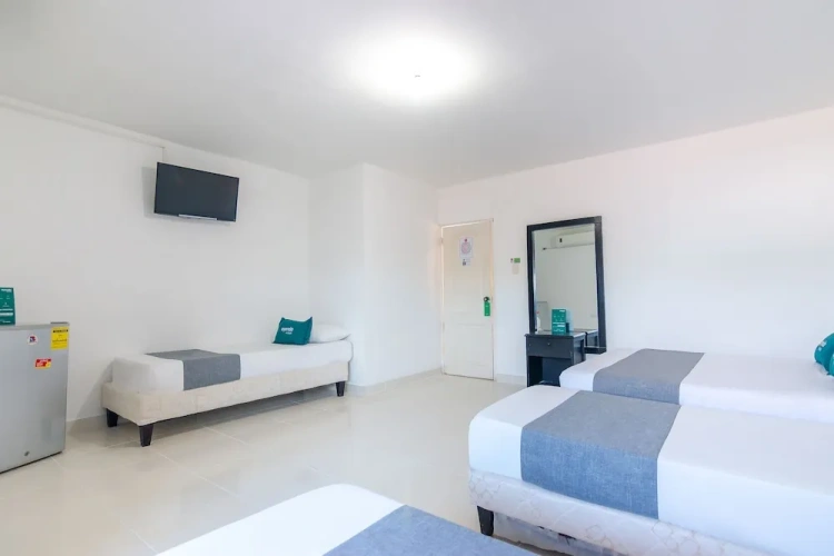 Standard Quintuple room