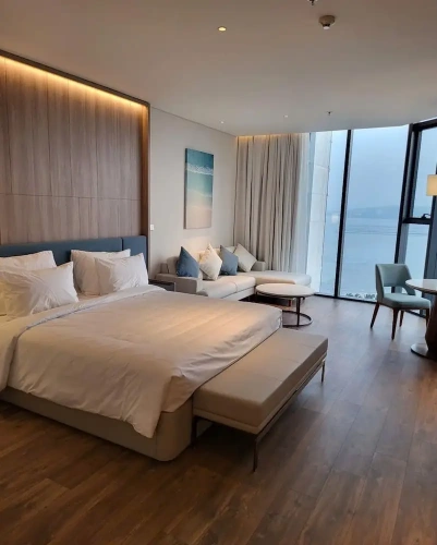 1 Bedroom Executive Apartment with bay view