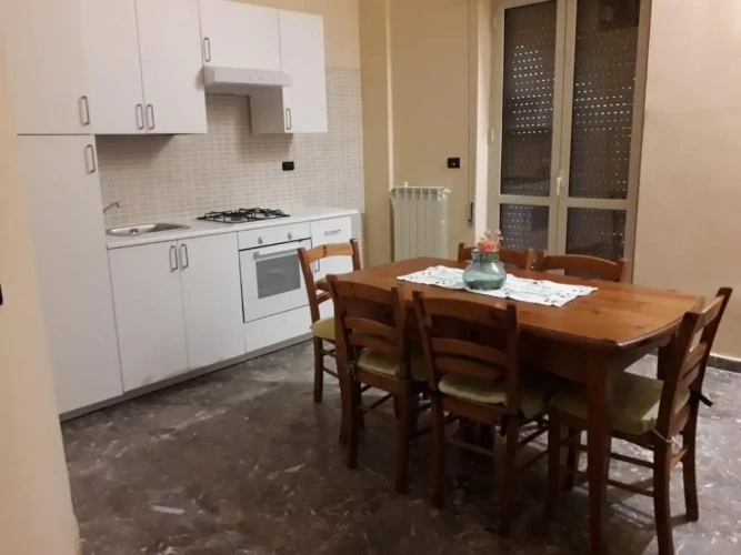 3 Bedrooms Apartment