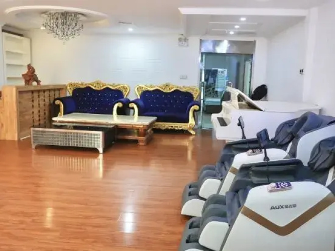 Guanghui Holiday Hotel