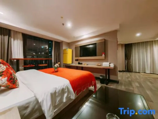 Family Suite with lake view