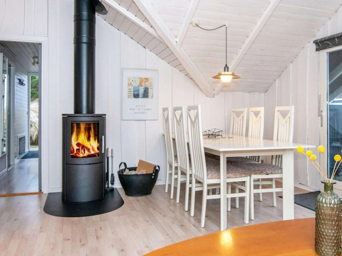 6 Person Holiday Home in Ringkobing