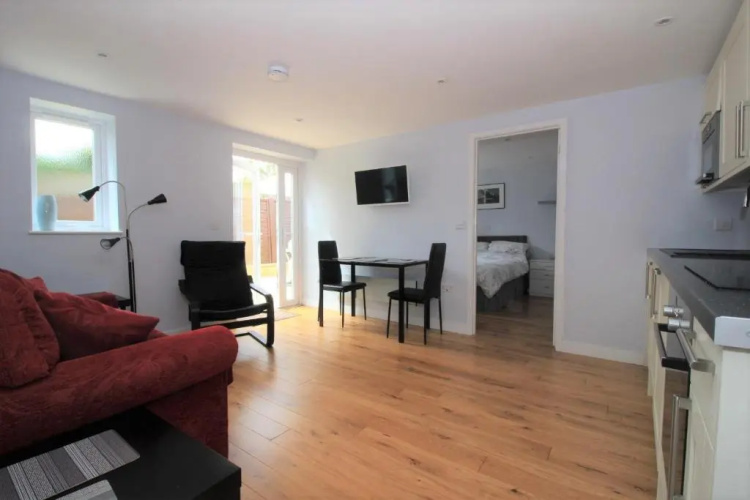 Beautiful Modern Apartment in Bath