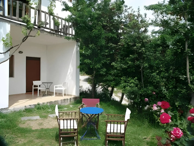 Guesthouse Rousis