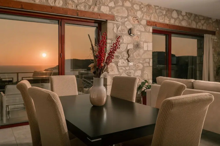 Arca Villa - Enchanting Sunset!