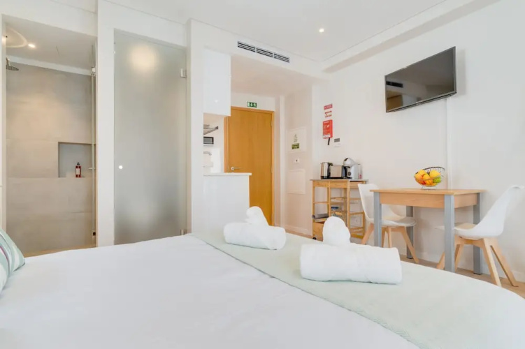 Q Studios 2 by Atlantic Holiday