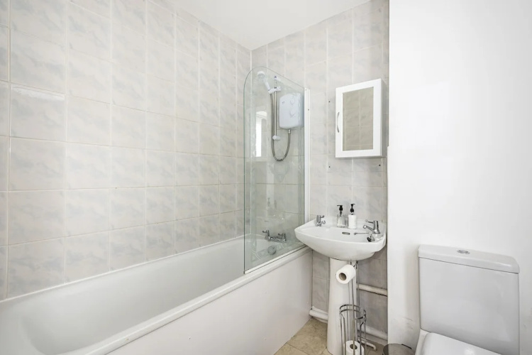 ASH Cosy Apartments 2 - Codling Close