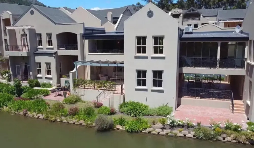W-collection Franschhoek At  L'ermitage - Franschhoek