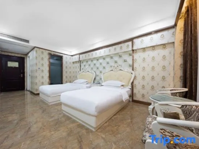 Economy Twin room