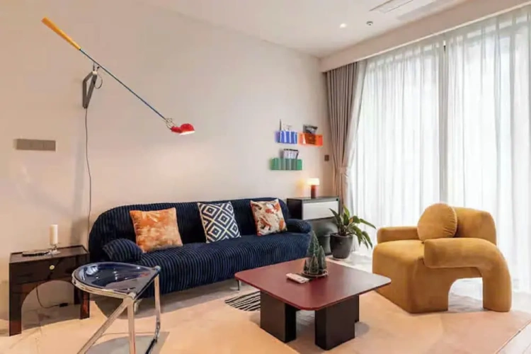 3 Bedrooms Family Club Suite with city view