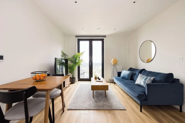 1 Bedroom Apartment