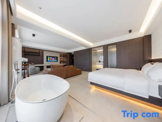 Premier Suite