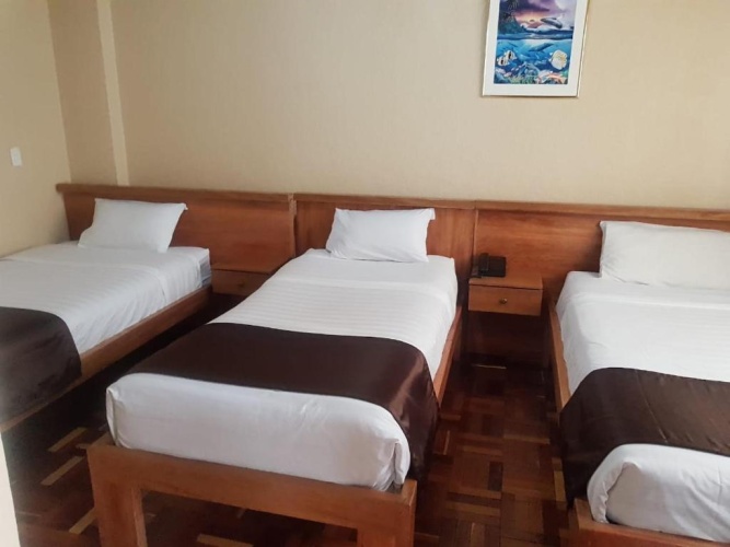 Standard Triple room