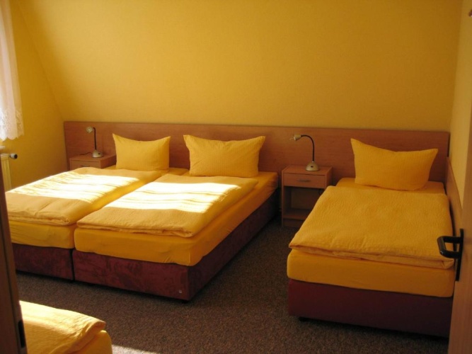 1 Bedroom Suite