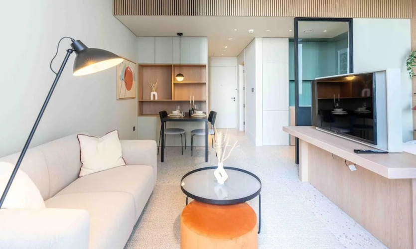 Prime Location Pristine Studio in Business Bay