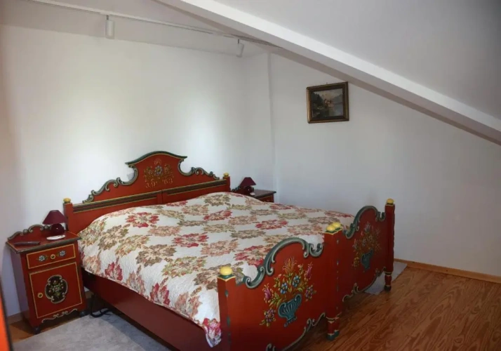 3 Bedrooms Apartment