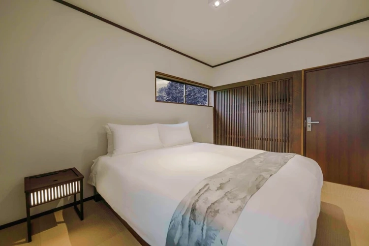 Deluxe Quadruple room with mountain view