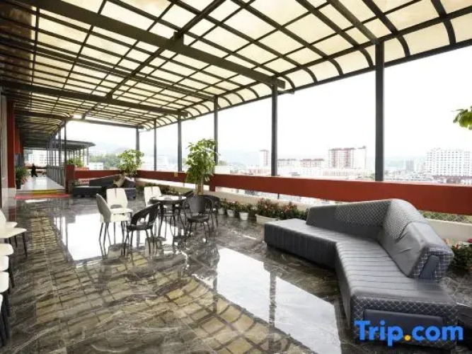 Qifeng Hotel (Washan Fengcheng Branch)
