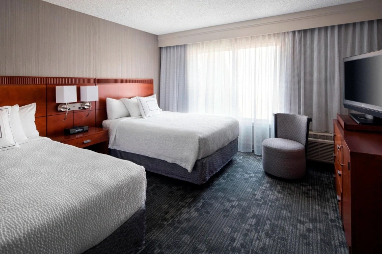 Quadruple Suite