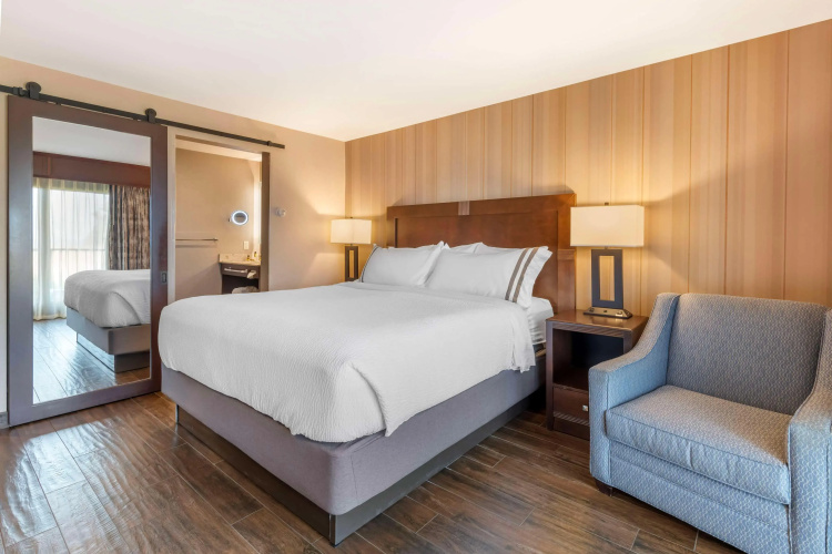 Best Western Plus Superior Inn & Suites