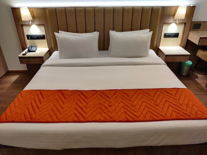 Premier room