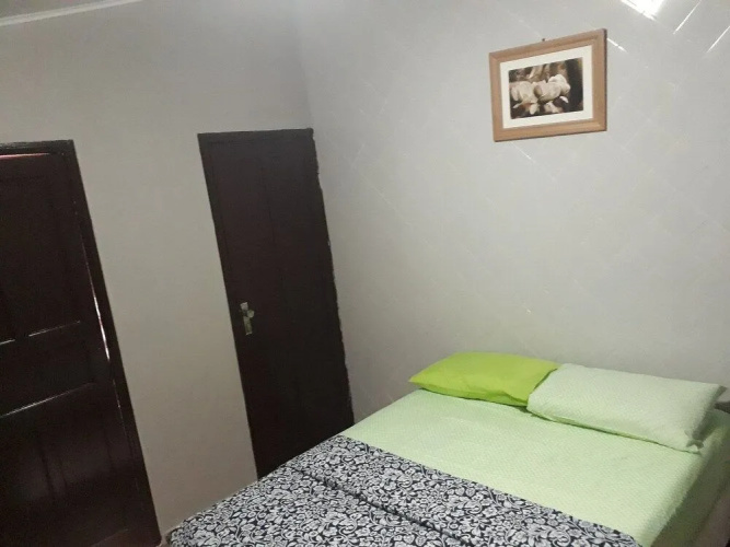 Candeeiro Hostel & Café