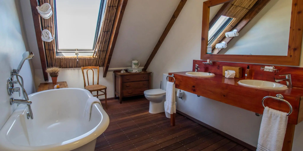 The Farmhouse Hotel