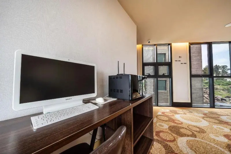 Sunrise Hotel Jungmun