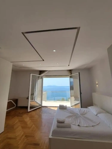Standard Double room with balcony and with sea view