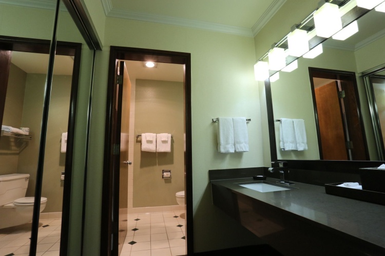 Valley River Inn photo 11