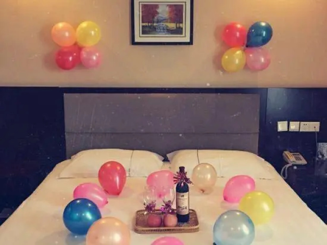 Gold Holiday Hotel