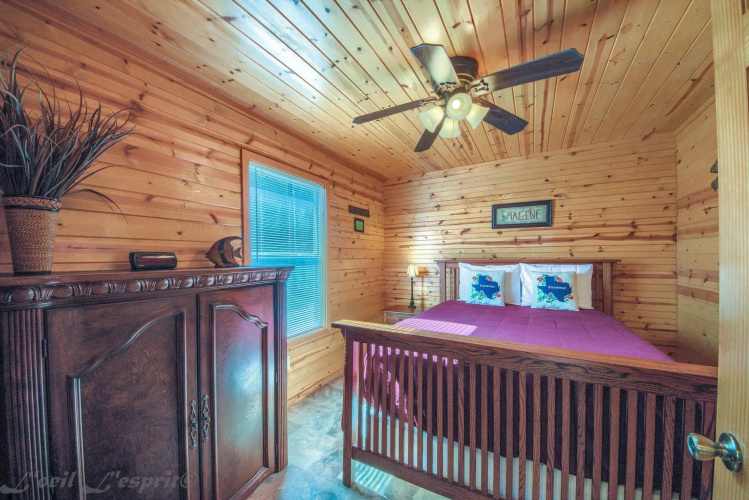 Wine Cup Cabin Rr9122wc