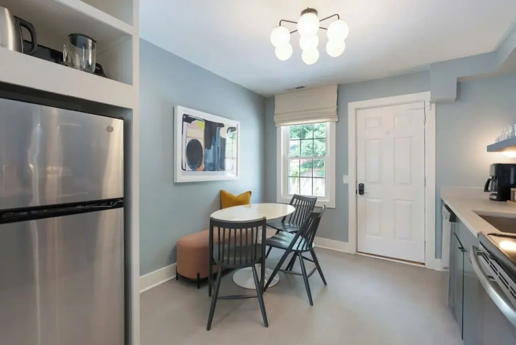 2 Bedrooms Cottage