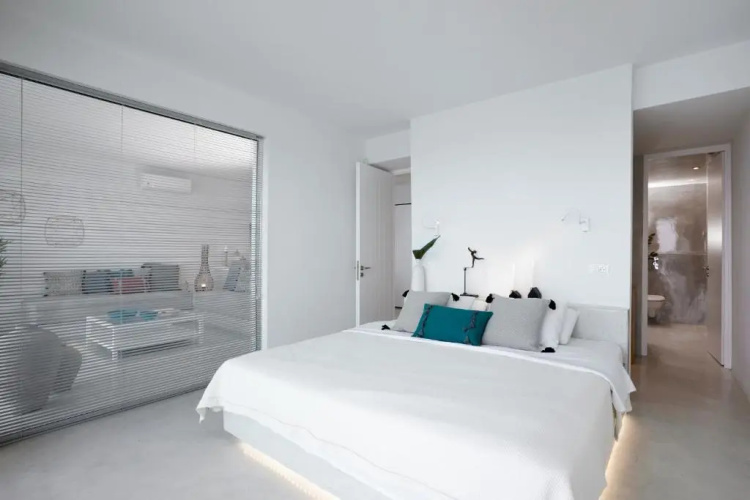 Infinite Blue Luxury Suites