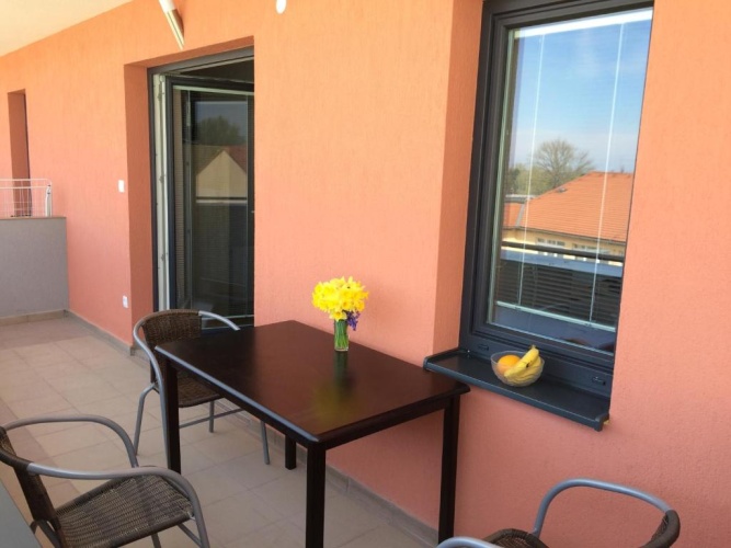 Apartment with balcony