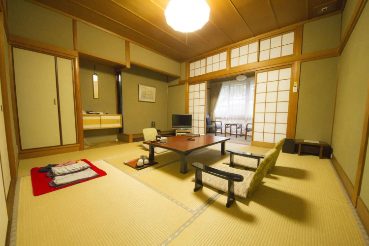 Mikuniya