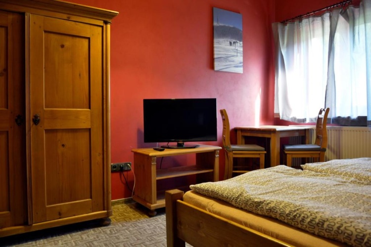 2 Bedrooms Suite