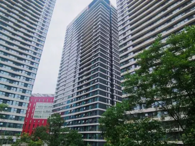 Aaronstone apartment hotel