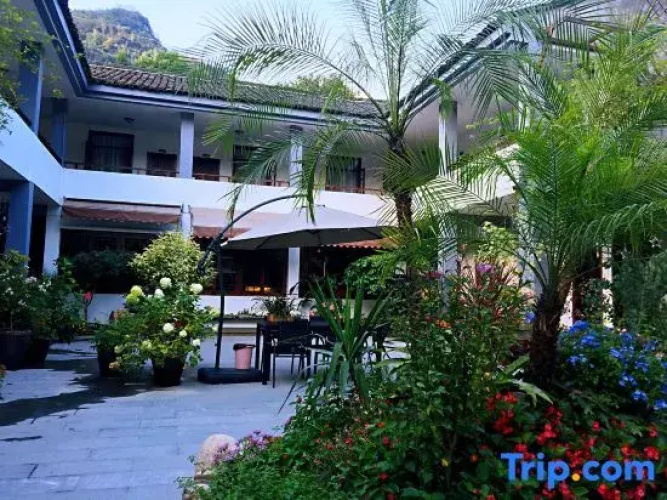 Fengyi Guesthouse
