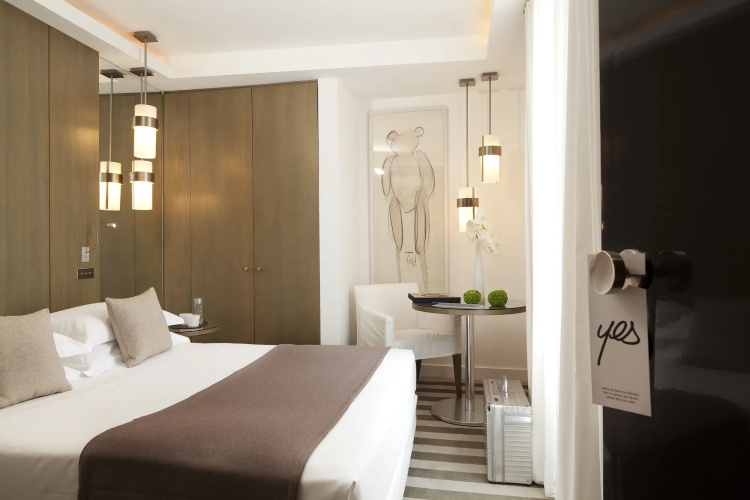 Hotel Le A