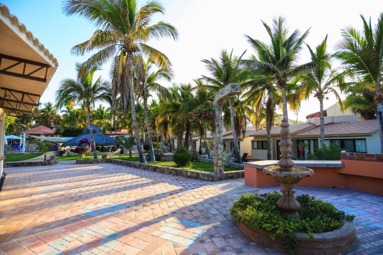 Buena Vista Oceanfront & Hot Springs Resort photo 17