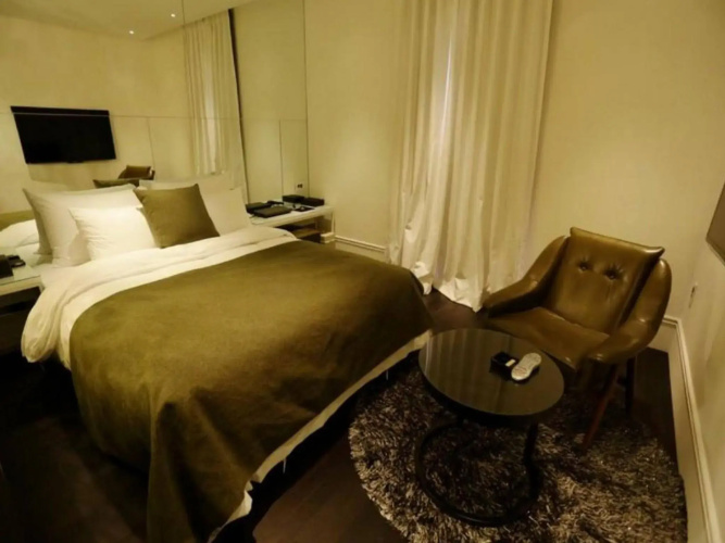 Hotel Amare