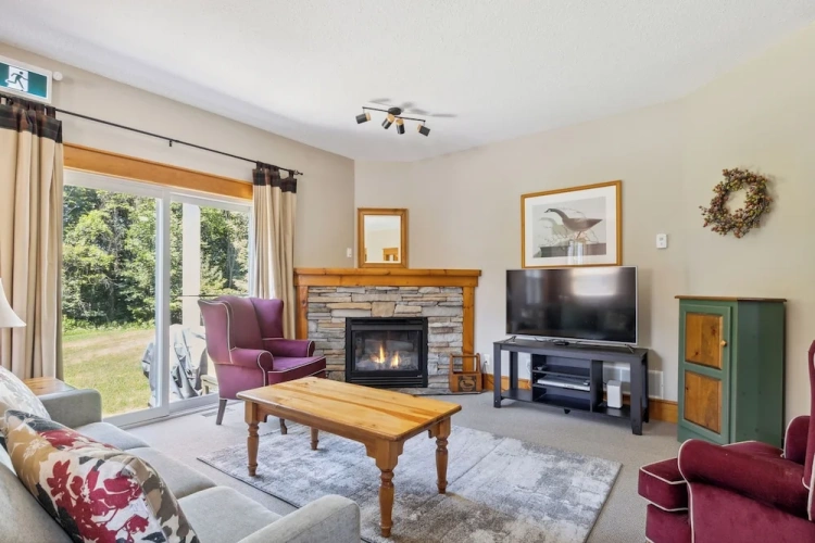 2 Bedrooms Standard Family room