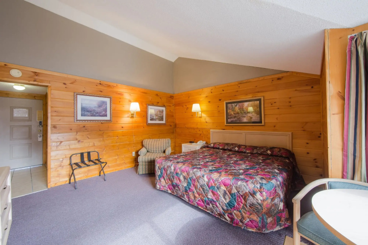 Green Valley Motel