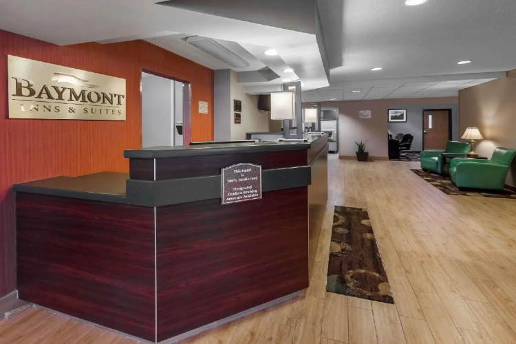 Baymont By Wyndham Gaylord - Gaylord, MI