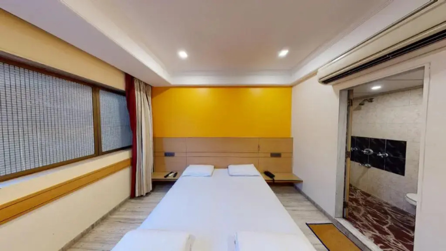 Hotel Midland - Hostel