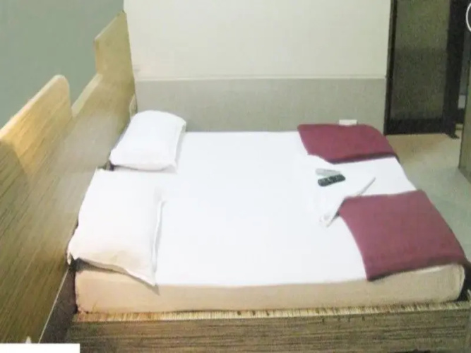Regal Residency